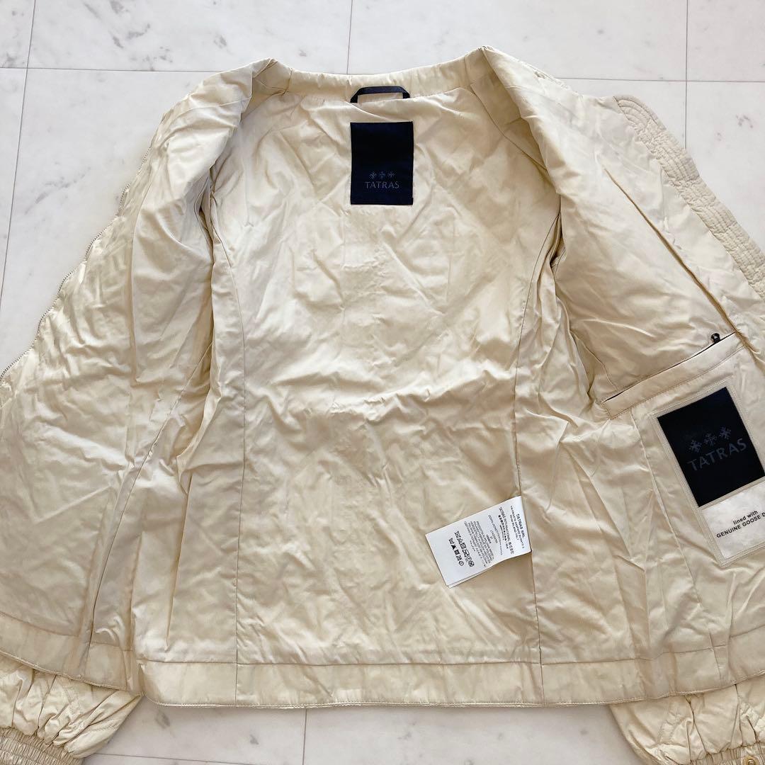 極美品　タトラス　Exclusive CERCIDA ダウンジャケット　ベージュ