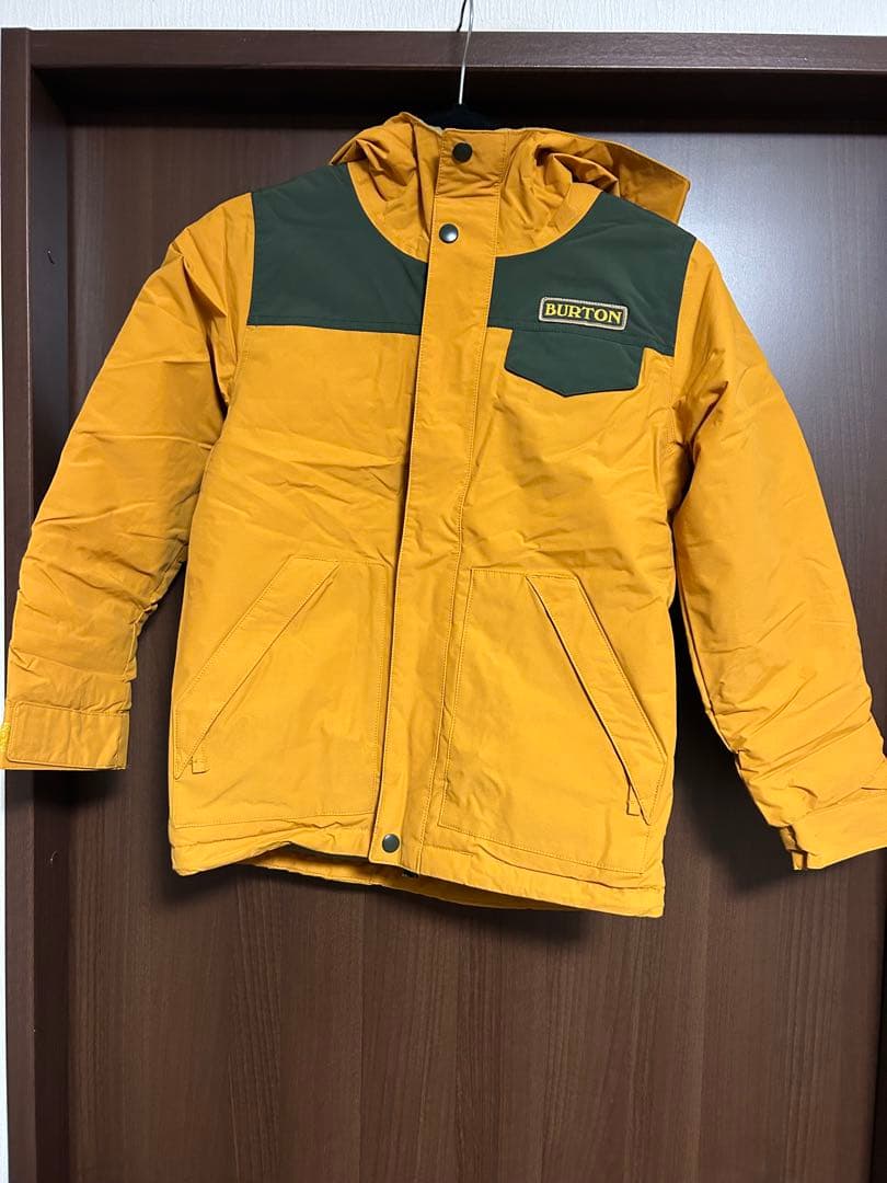 【美品・おまけ付】BURTONキッズスノーボードウェア上下セット