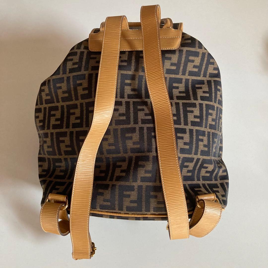 希少✨美品　FENDIフェンディ リュック バッグ バッグパック　ズッカ柄