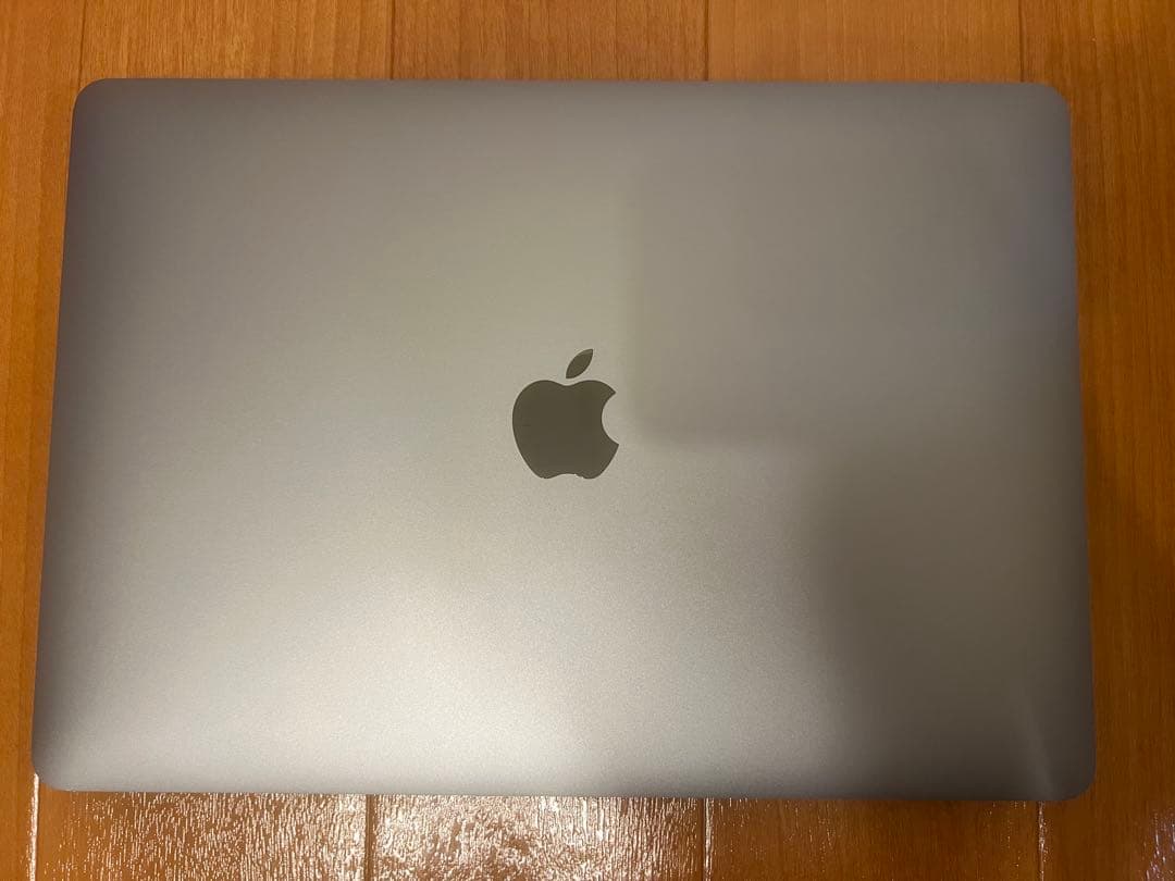 美品！ Apple MacBook Air M1 256GB A2337