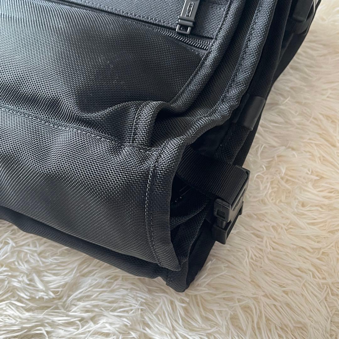 未使用品✨TUMI トゥミ　ガーメントバッグ　ナイロン　234D3 ブラック