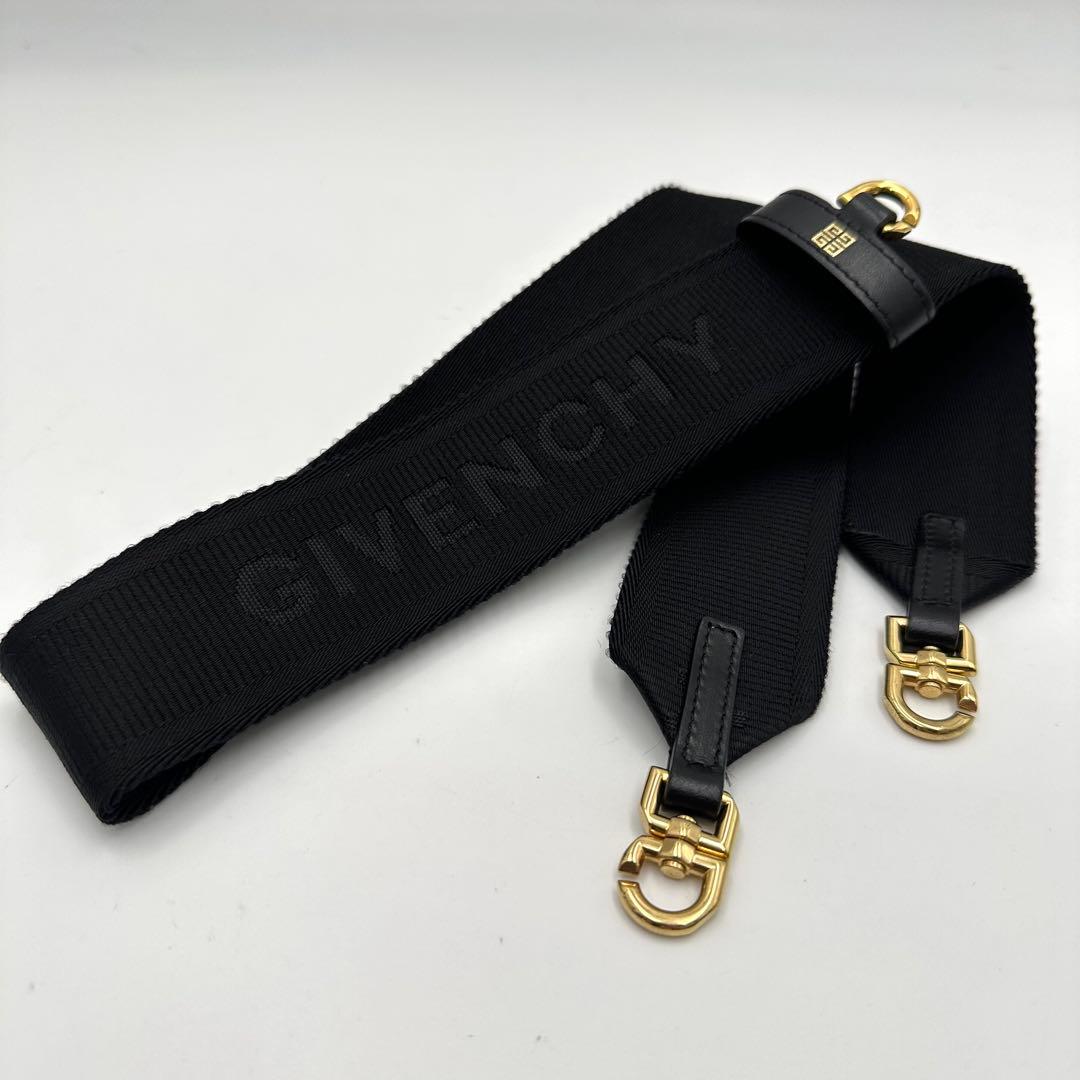 ジバンシー トートバッグ 2way ショルダー レザー 黒色 ブラック