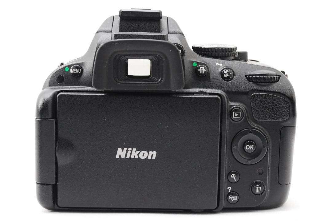 ショット数極少⭐️Nikon D5100⭐️スマホ転送　自撮り 動画 一眼レフ