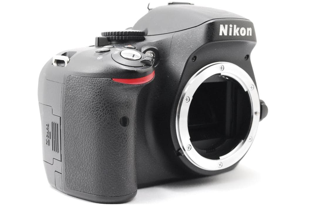 ショット数極少⭐️Nikon D5100⭐️スマホ転送　自撮り 動画 一眼レフ