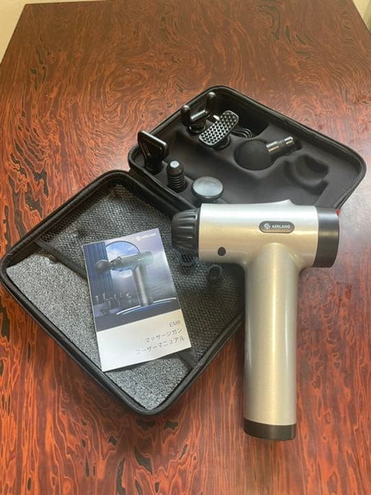 【新品未使用】筋膜リリースガン 全身リフレッシュ道具　Type-C充電式