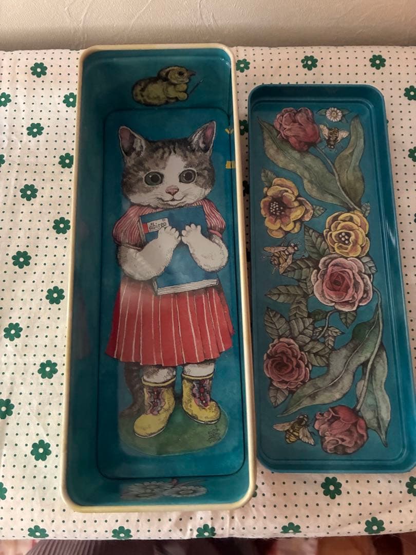 2016年ヒグチユウコ×ホルベインコラボ　植物と動物のイラストのお道具箱/缶