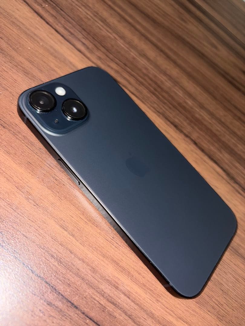Apple iPhone15 128gb 本体 グラファイト