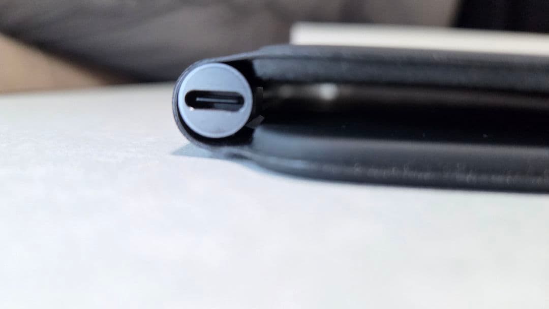 美品 IPad magicKeyboard 12.9(MJQK3J/A)