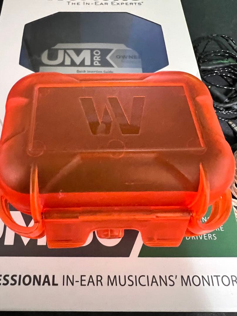 ヘッドホン WESTONE UM PRO 30