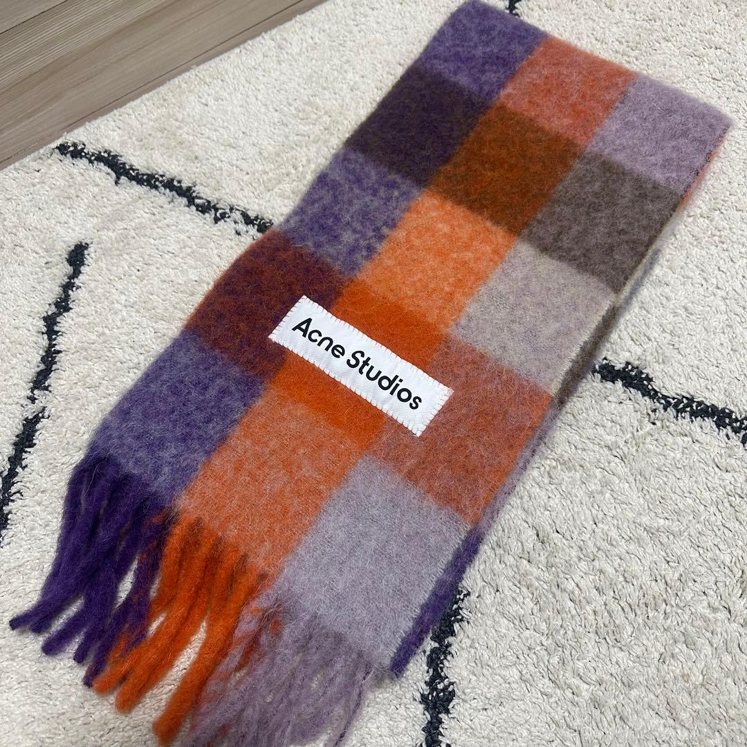 Acne Studios モヘアチェック柄マフラー