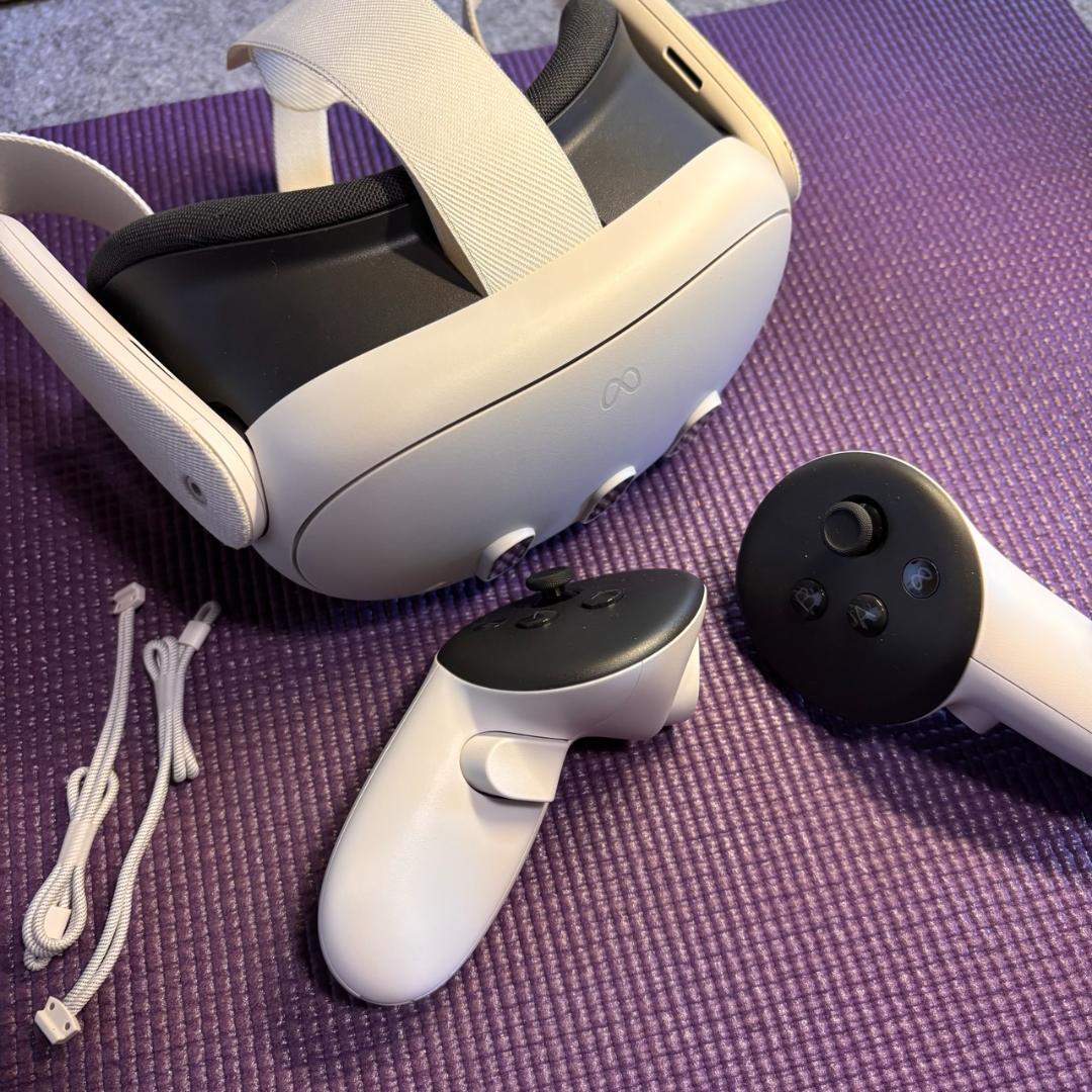  Quest 3 128GB　美品★付属品、箱も。