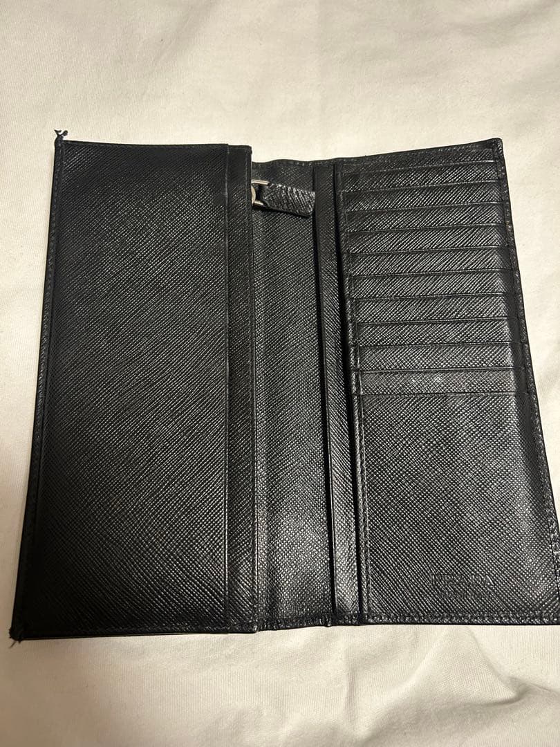 PRADA 長財布 黒