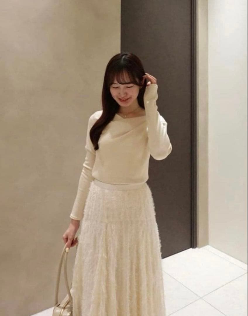 COCO DEAL ラメ アシメネックオフショルダーカットソー　ベージュ