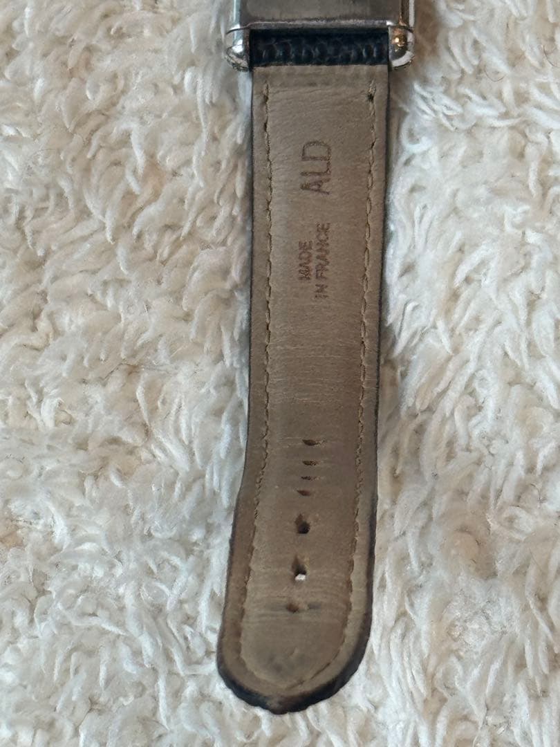 Cartierカルティエタンク 手巻きアフターダイヤ黒文字盤 レディース