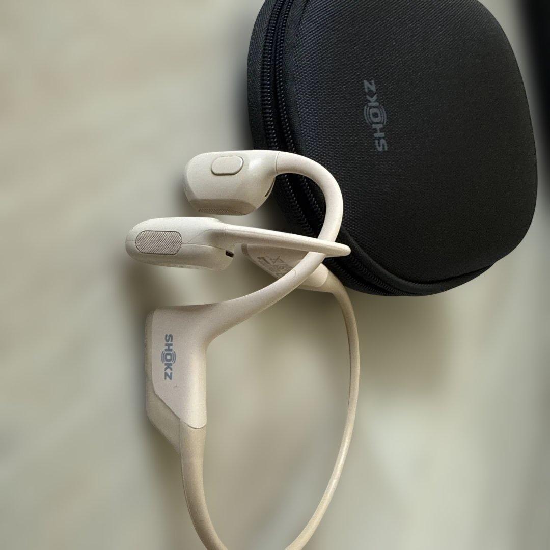 SHOKZ OpenRun Pro Mini 骨伝導イヤホン