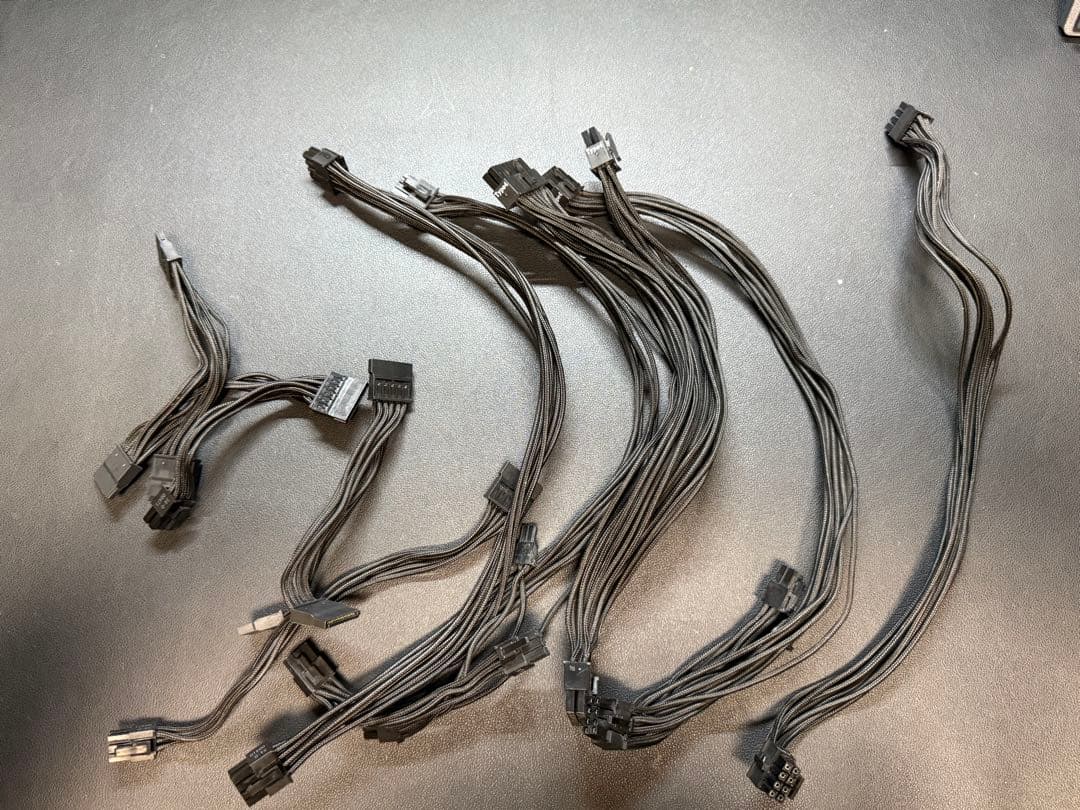 Corsair SF750 SFX 電源ユニット 750w プラチナ認証