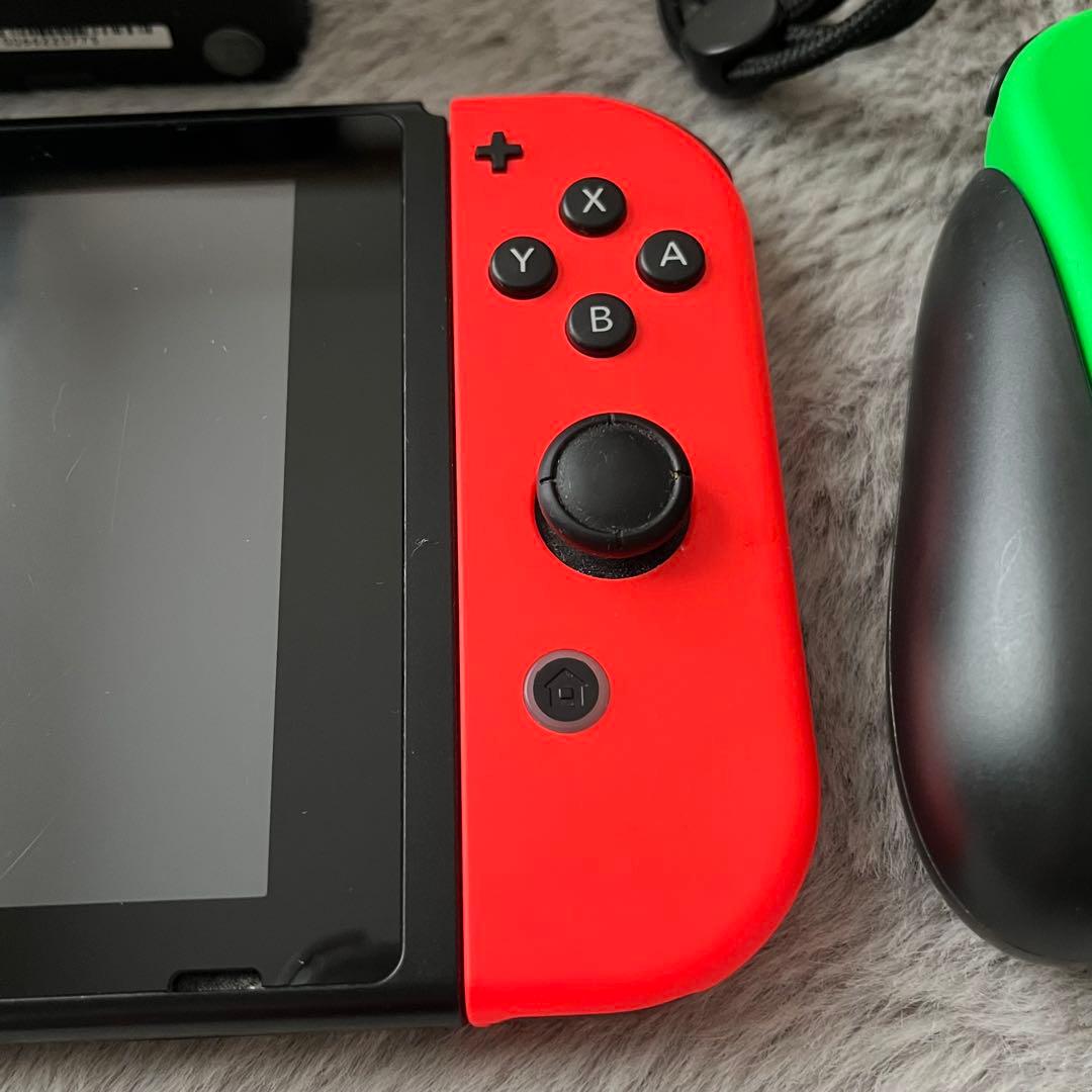 Nintendo switch 本体 ジョイコン×4 アクセサリー セット