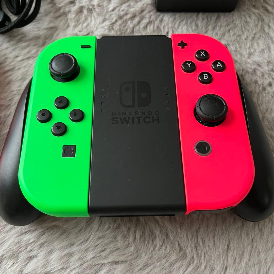 Nintendo switch 本体 ジョイコン×4 アクセサリー セット