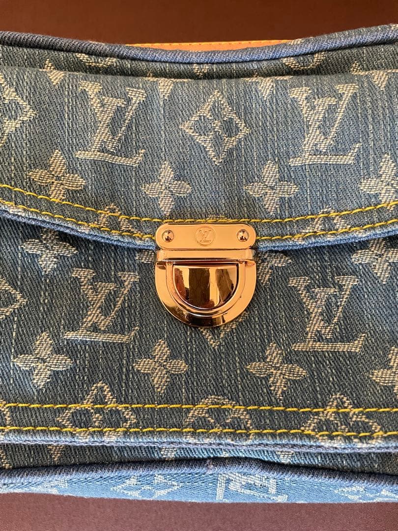 デニム　ボディーバック　値下げ中