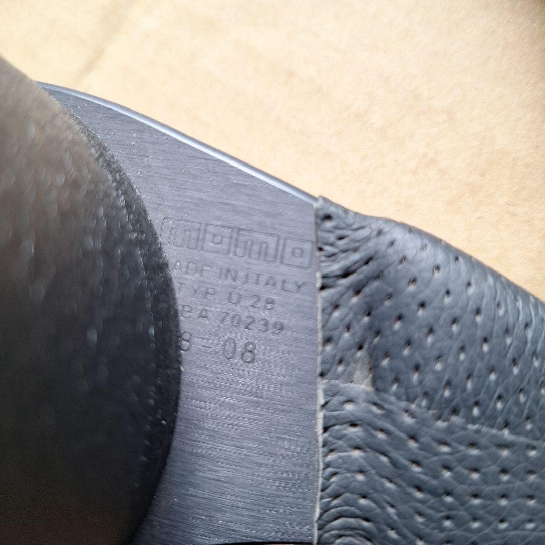 momo ステアリングホイール 28cm 6穴