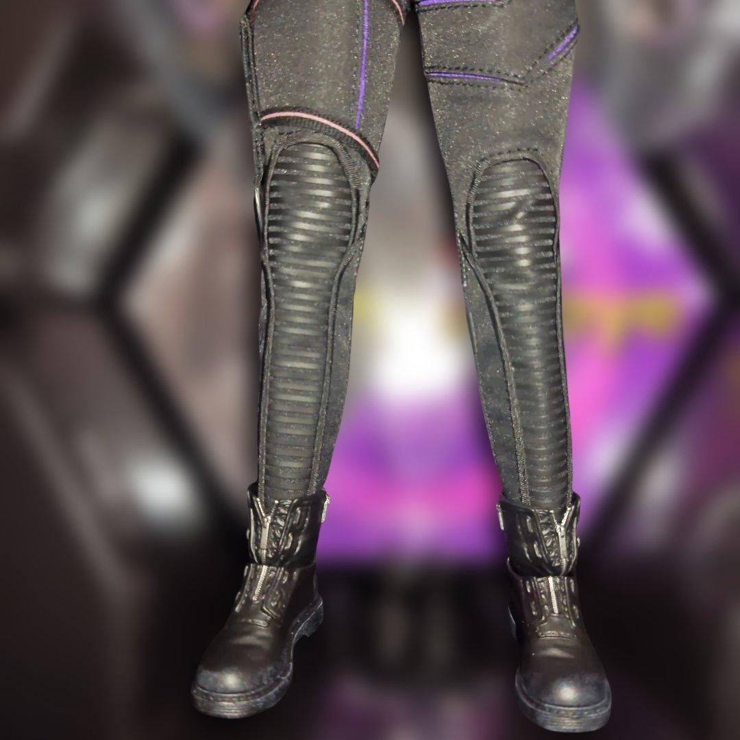 HOT TOYS KATE BISHOP 1/6 開封品