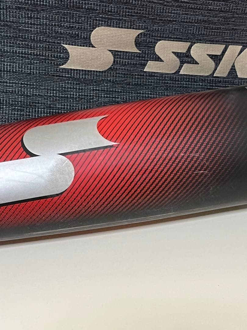 人気の赤と黒のグラデーション！SSK MM23 軟式バット (専用バック付き)