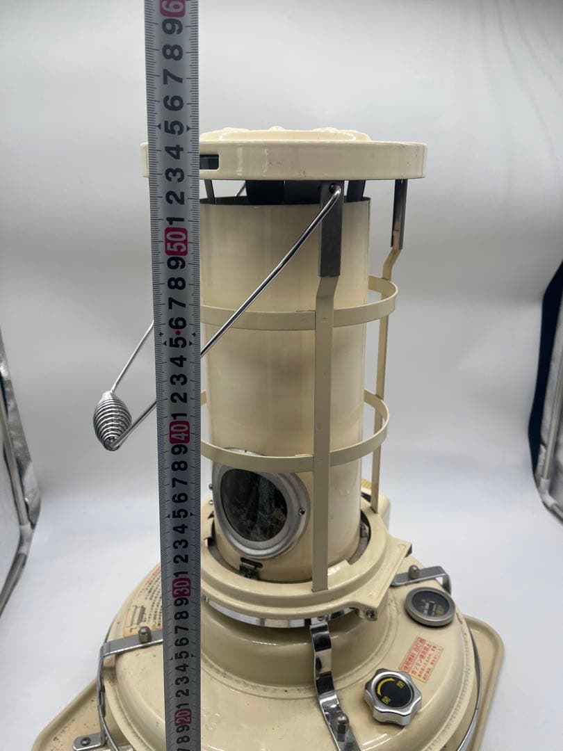 アラジンストーブ クリーム色 コンパクト