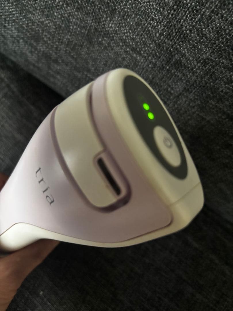 【Yumi】トリアスキンエイジングケアレーザー