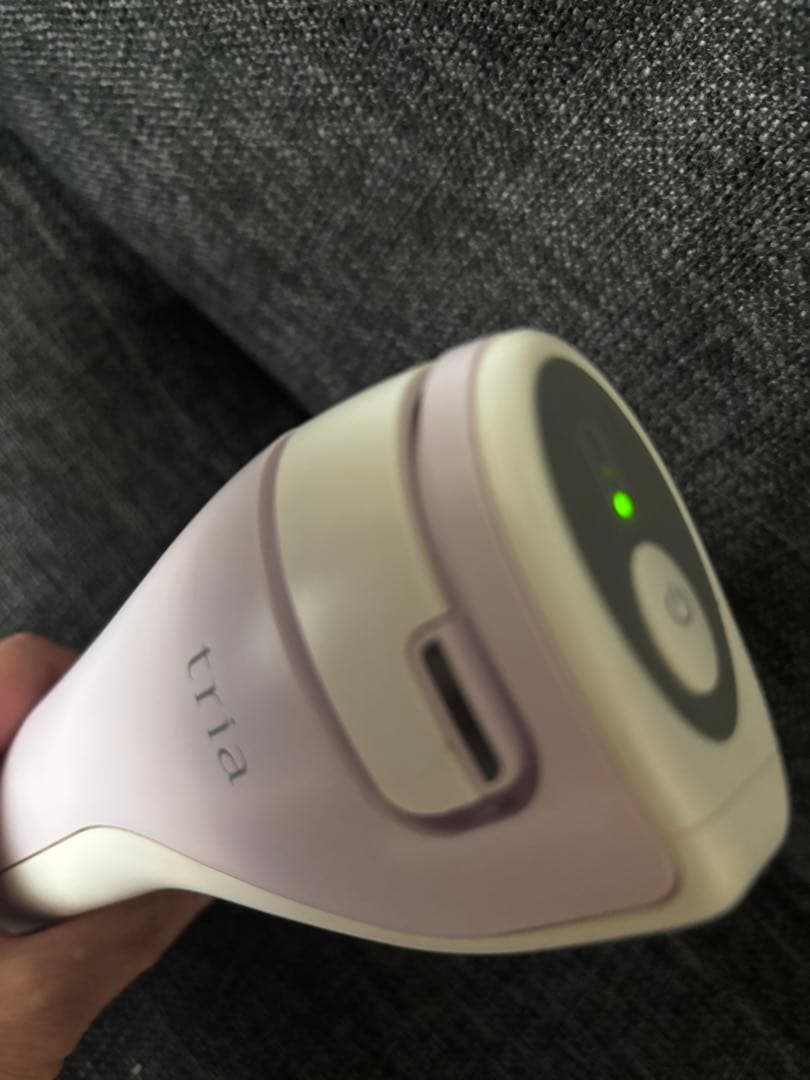 【Yumi】トリアスキンエイジングケアレーザー