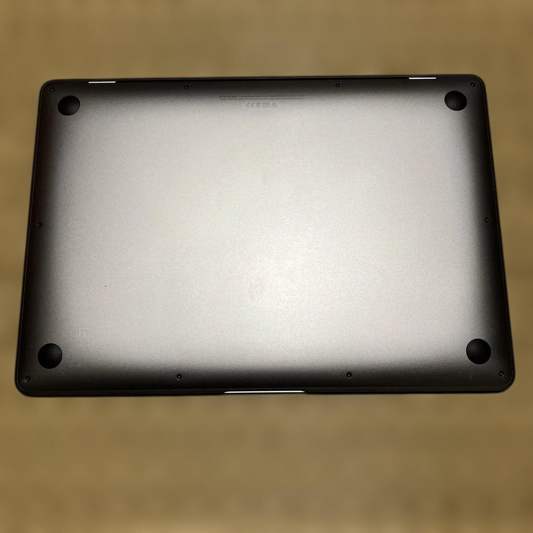 MacBook Air 13インチ A2337 M1 16GB 2TB シルバー