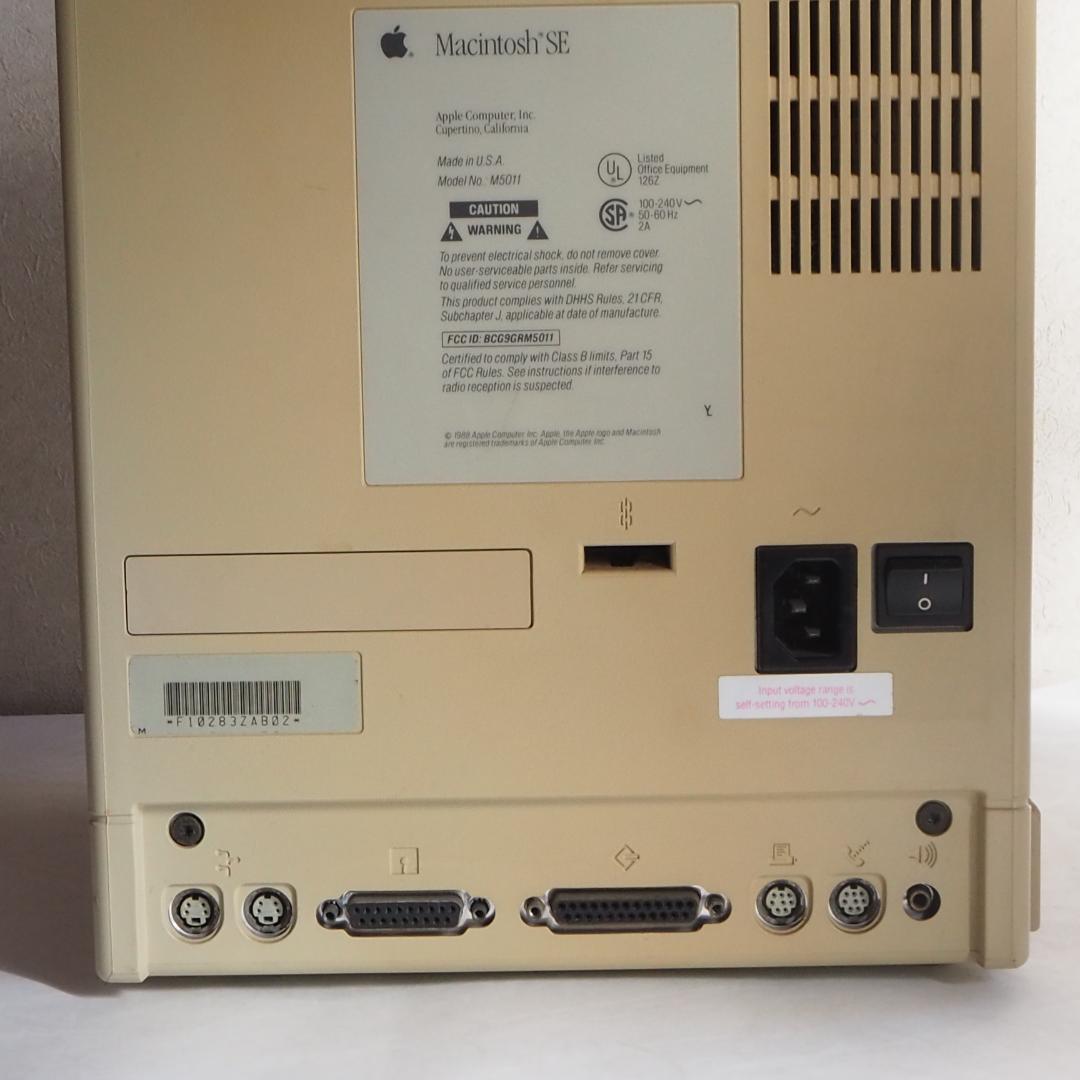 Apple Macintosh SE キーボード付