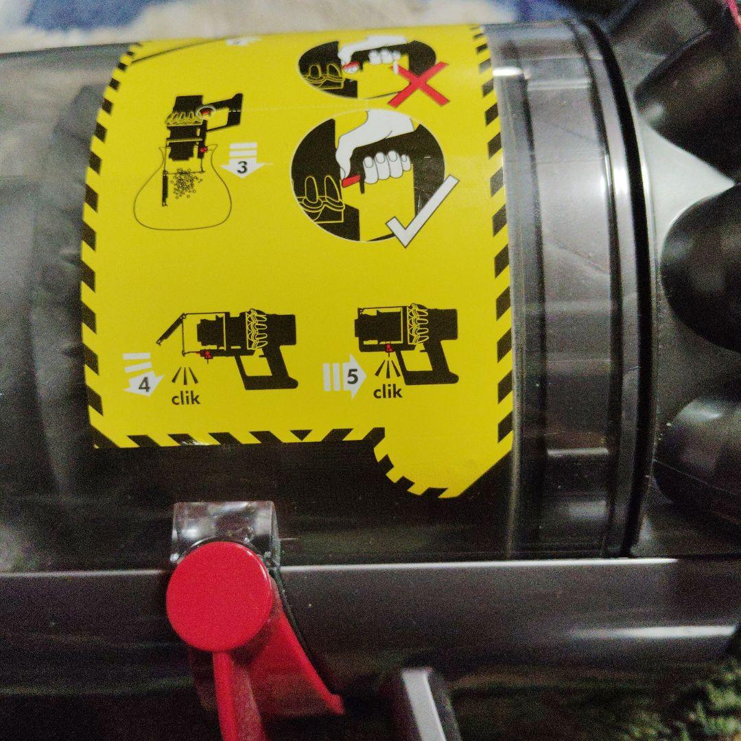 ダイソンV10．新品電池交換ずみ。おまけスリムパイプつき