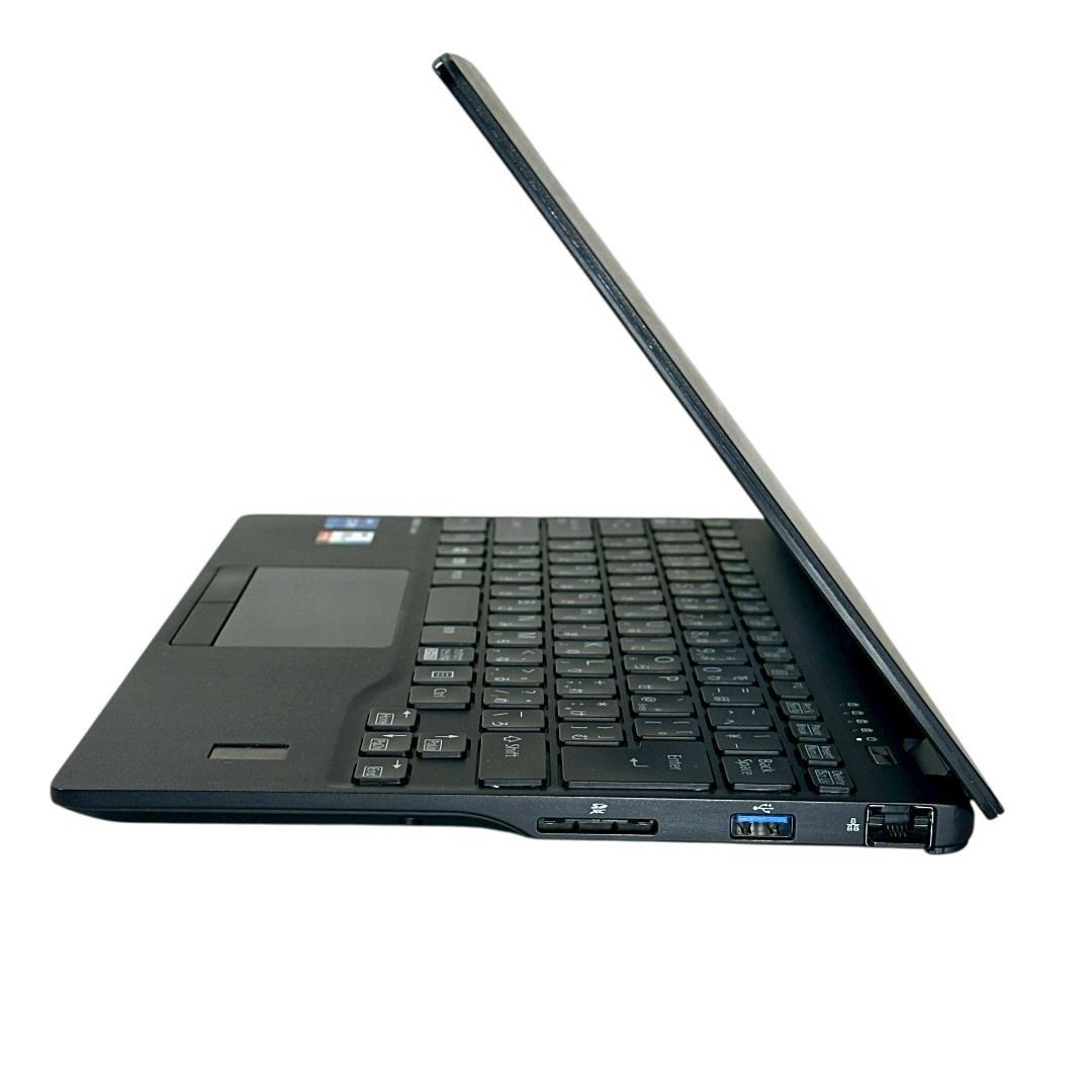 富士通 ノートパソコン バッテリ優秀 i5 11世代 U9311 超軽量 747