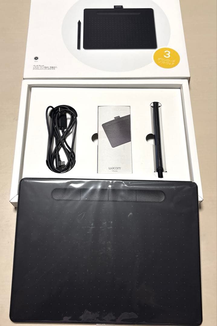 液タブ・ペンタブ Wacom Intuos M CTL-6100