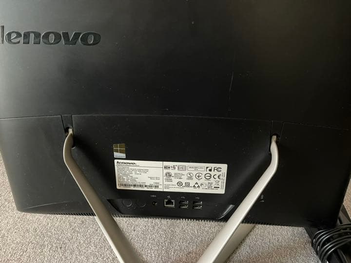 Lenovo C440 デスクトップPC 21.5インチ タッチパネル