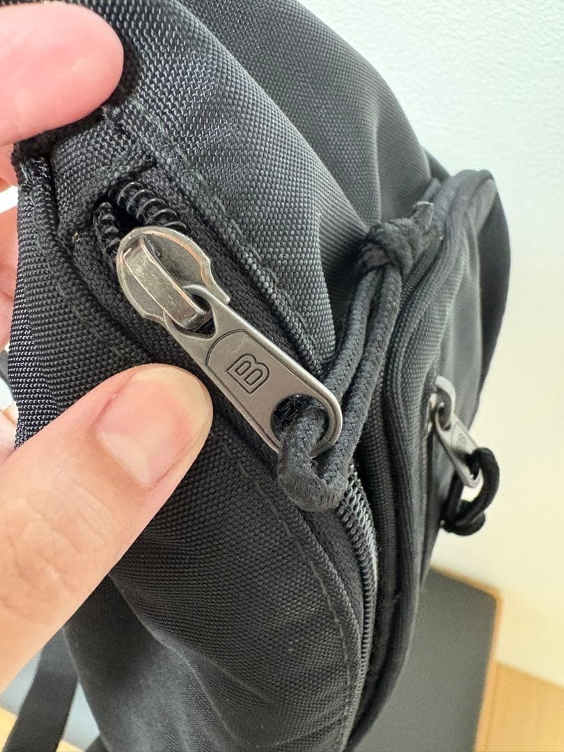 coco　BALENCIAGA ボディバッグ ブラック 保存袋付き