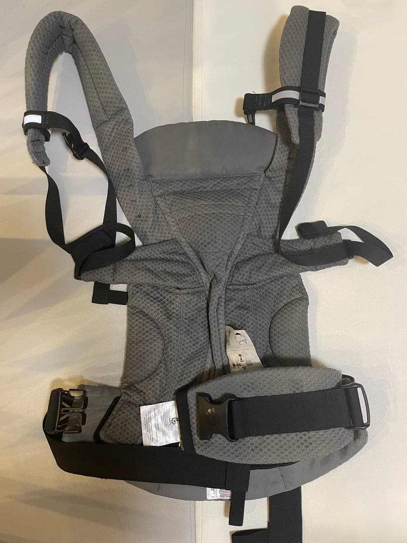 エルゴベビー オムニブリーズ ergobaby 抱っこ紐 グレー　※ポーチ無し