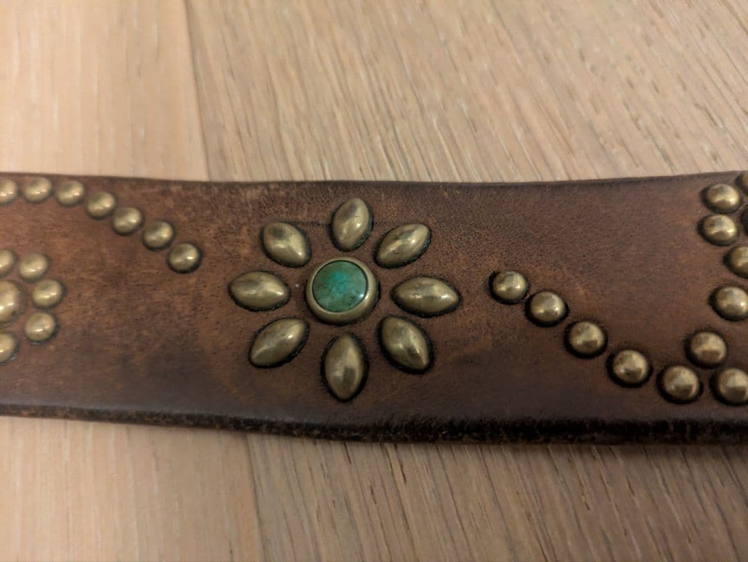 HTCフラワースタッズターコイズベルト