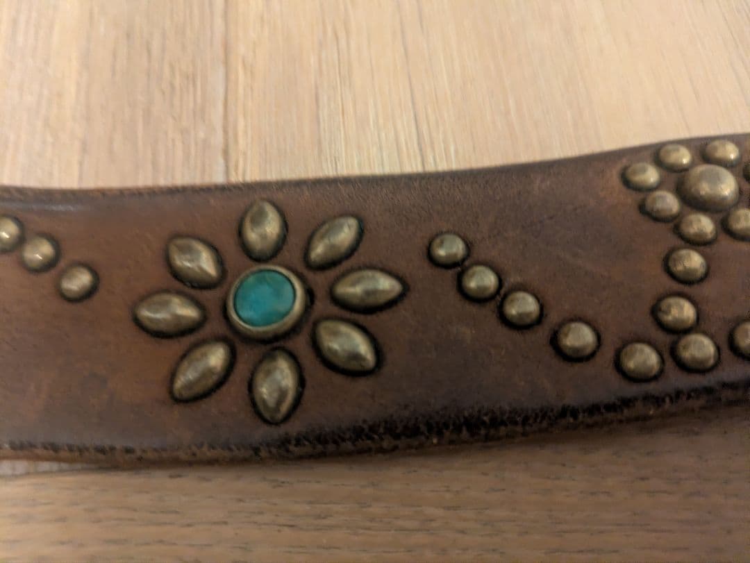 HTCフラワースタッズターコイズベルト