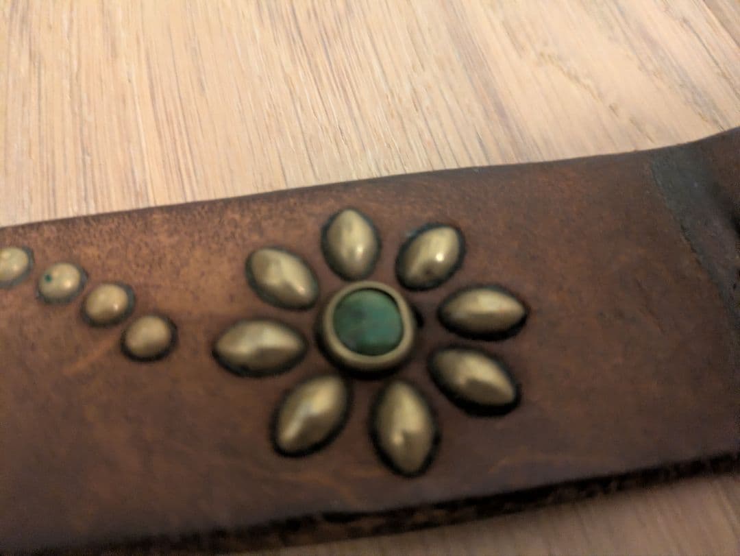HTCフラワースタッズターコイズベルト