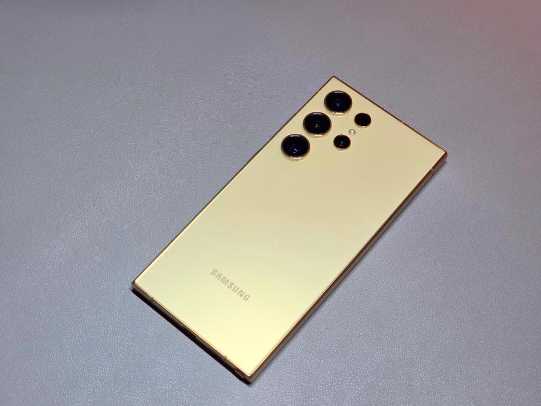 Samsung Galaxy S24 Ultra チタニウムイエロー 512GB