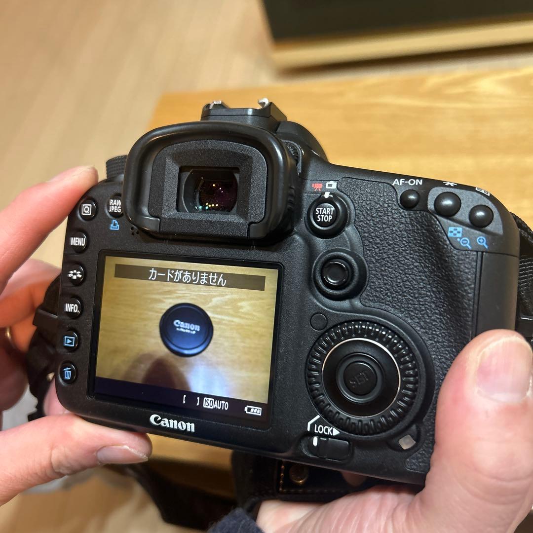 デジタルカメラ Canon EOS 7D /EFS15-85mm