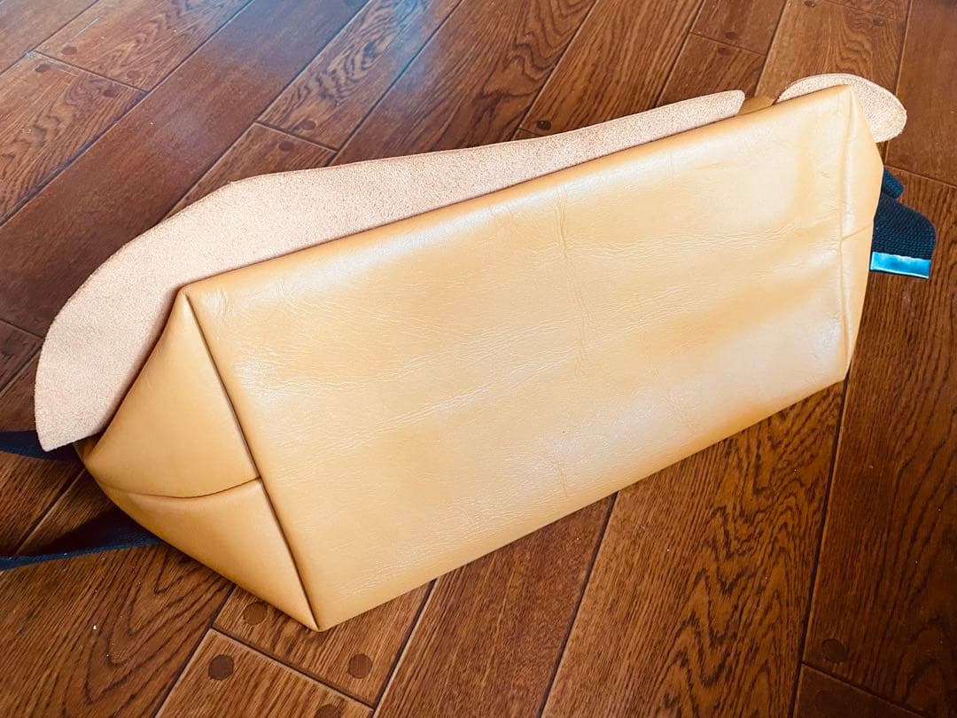 Uni&Co ユニアンドコー メッセンジャーバッグ ブラウニー イエロー L牛革