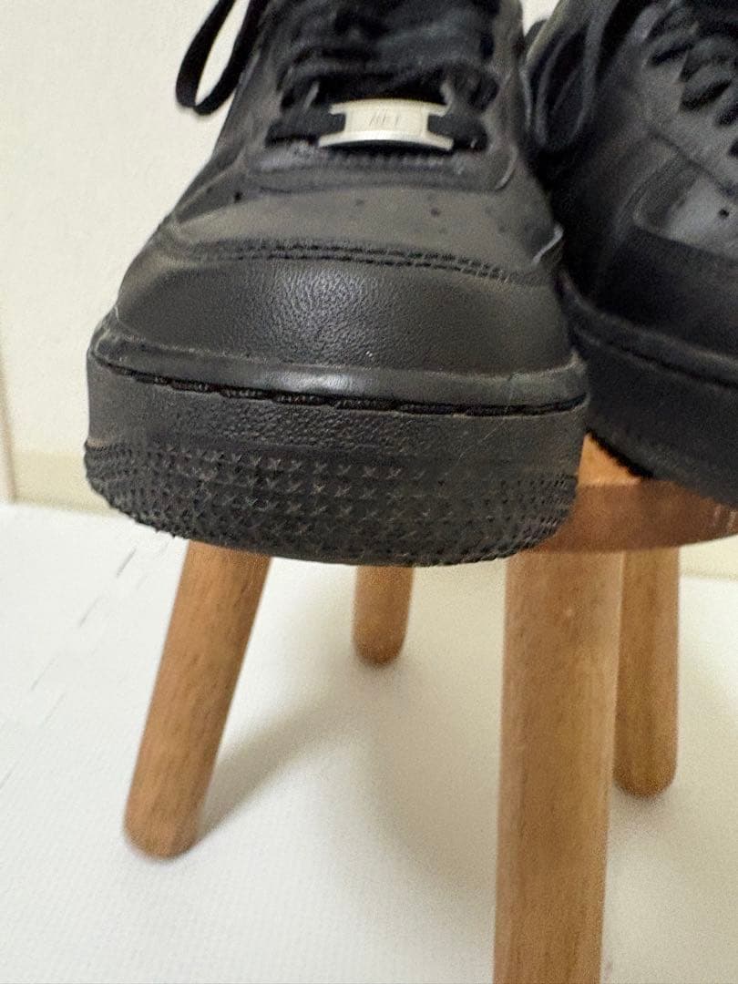 Nike Air Force 1 ブラックレザー スニーカー