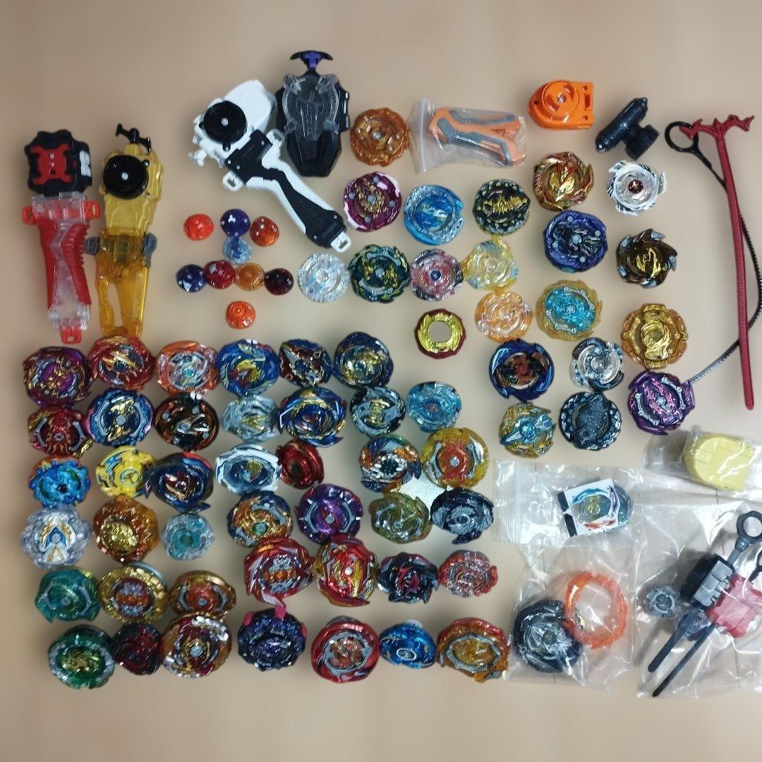 激安　ベイブレードバースト　3.3kg 大量　まとめ売り