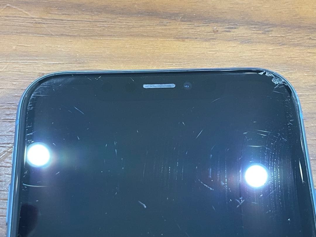 iPhoneXR 128GB ブルー　画面・背面割れあり