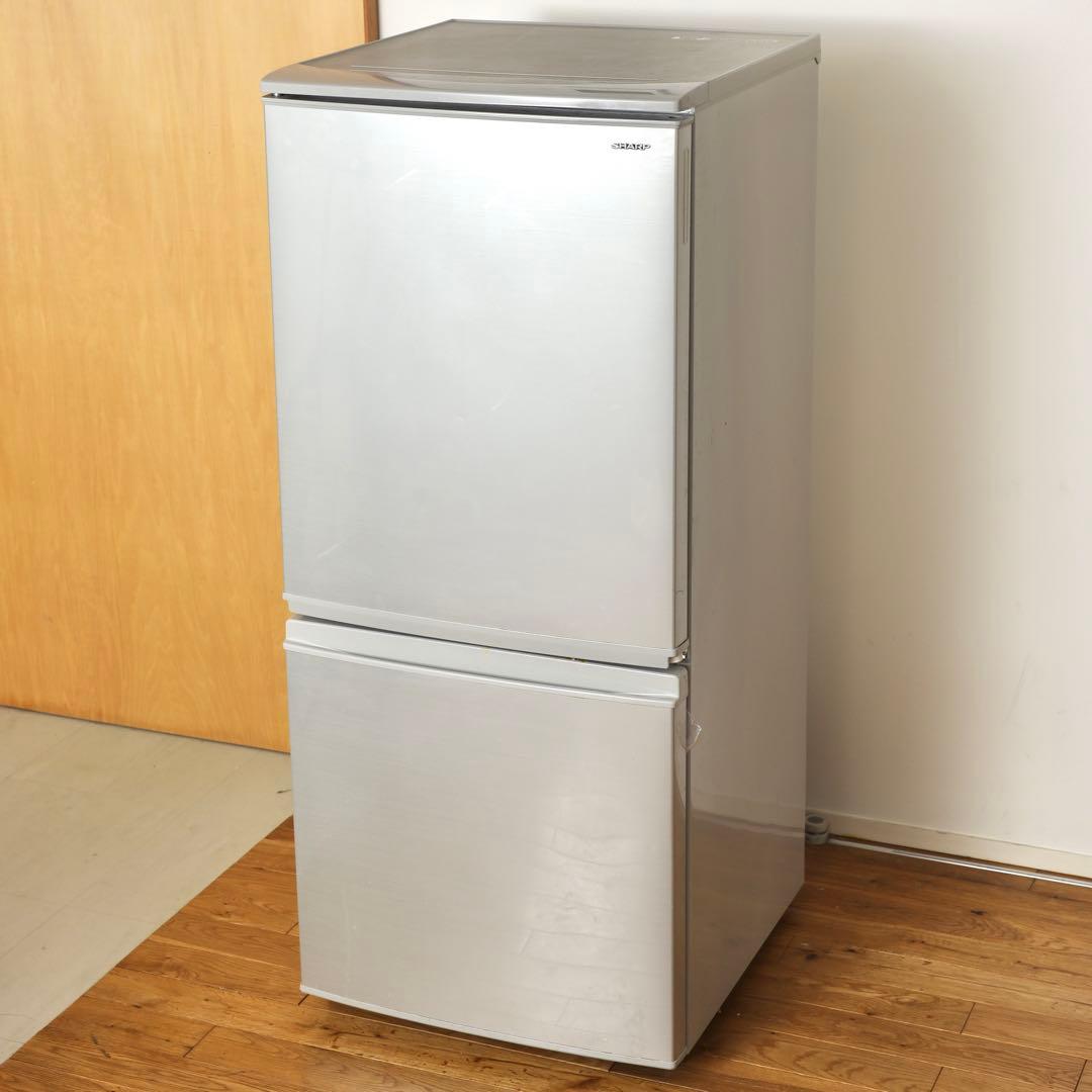 東京都杉並区SHARP 冷蔵庫　2017年製 137L