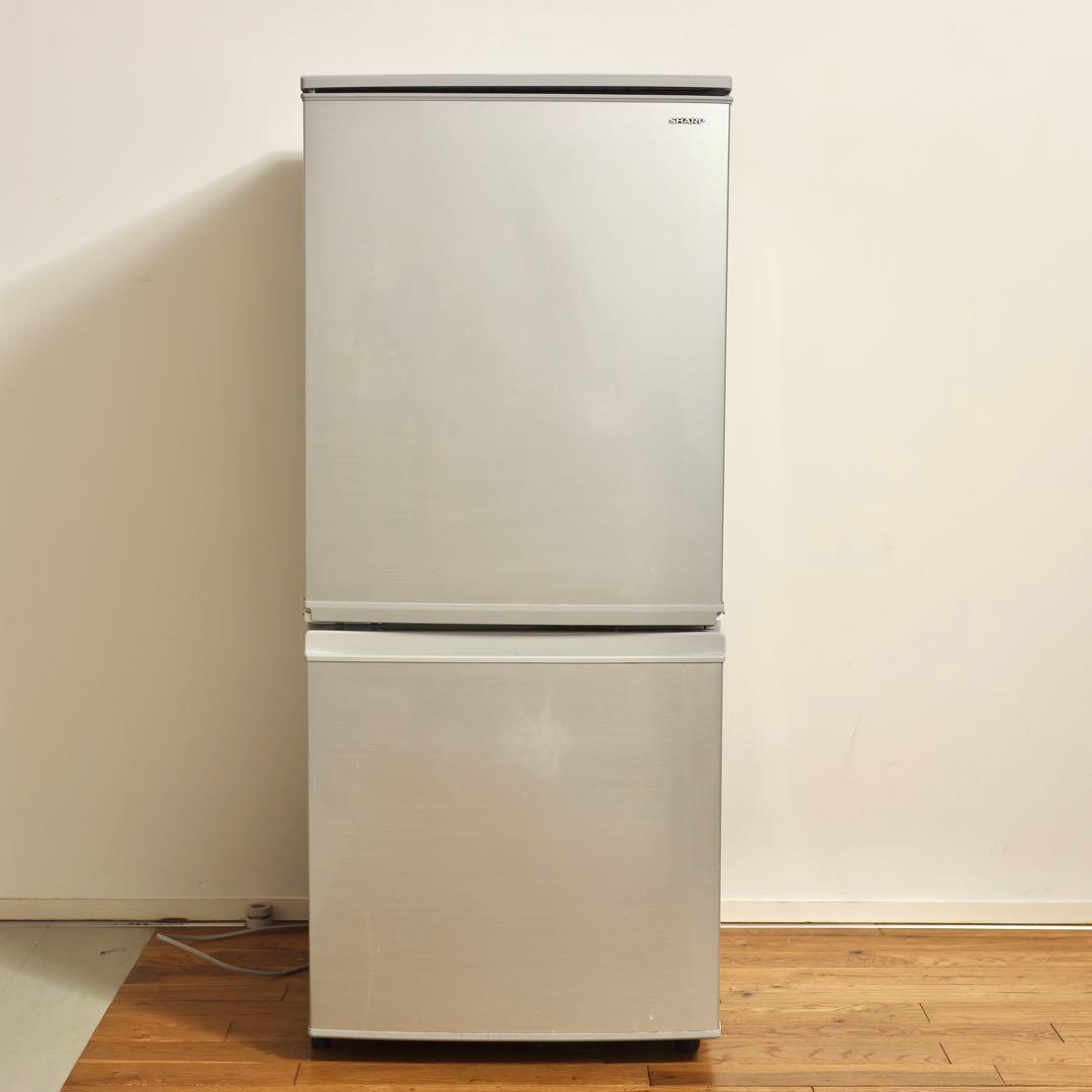 東京都杉並区SHARP 冷蔵庫　2017年製 137L
