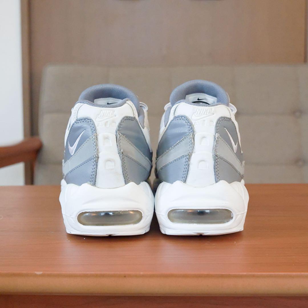 AIR MAX 95 ESSENTIAL 27.0 グレー
