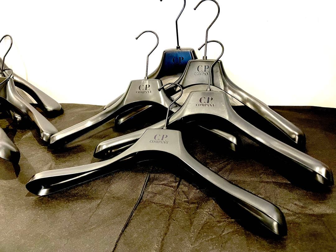 C.P.COMPANY シーピーカンパニー ハンガー イタリアMAINETTI製